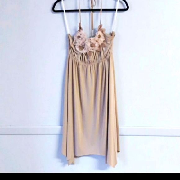 Charming Charlie Beige Halter Neck Strappy Flower Dress - Picture 1 of 4